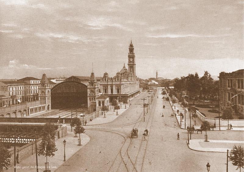 Fotografia da Estação da Luz em 1900, feita por Guilherme Gaensly.