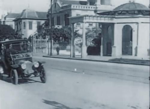 Avenida Paulista, em 1919, nas proximidades do Belvedere Trianon.
