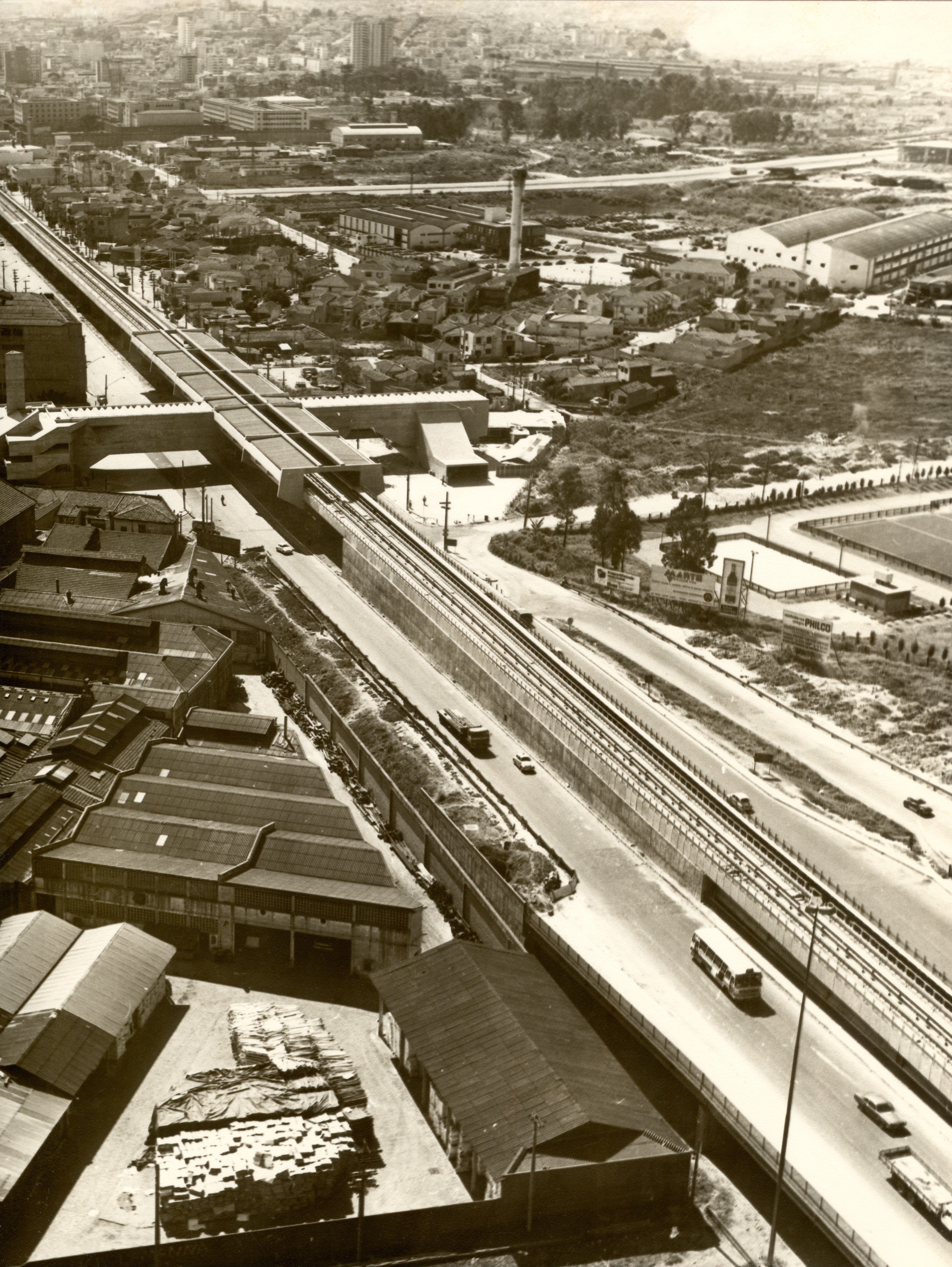 Início das obras do Terminal Rodoviário do Tietê na década de 70
