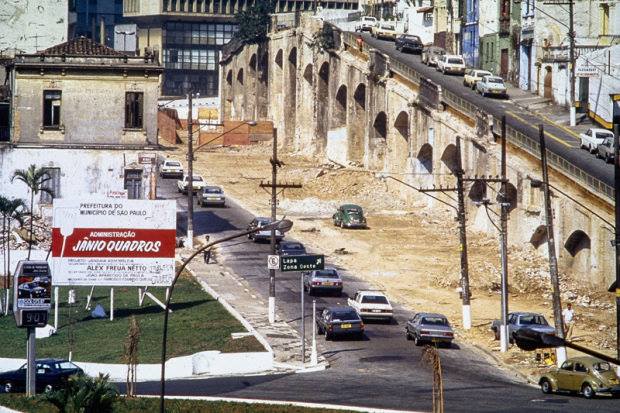 Arcos do Jânio em 1987